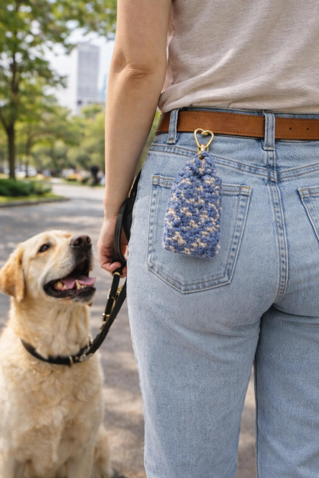 Porta-sacchetti cane celeste bianco