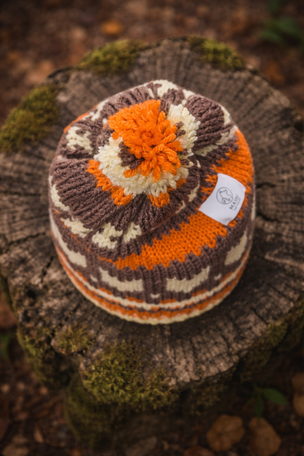 SOTTOBOSCO Cappello lavorato a mano MAHU Knitwear